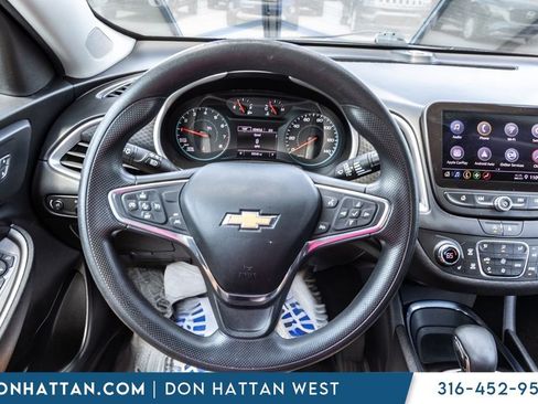 Used 2023 Chevrolet Malibu LT FWD image 7