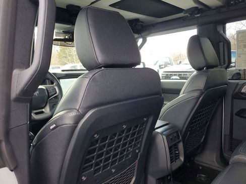 New 2026 Ford Bronco Badlands w/ Sasquatch Package AWD/4WD image 28