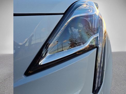 New 2026 Cadillac XT5 Premium Luxury w/ Driver Assist Package image 8