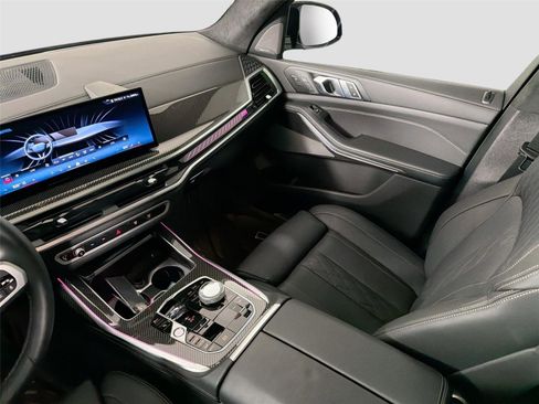 Used 2026 BMW X7 M60i AWD/4WD image 24