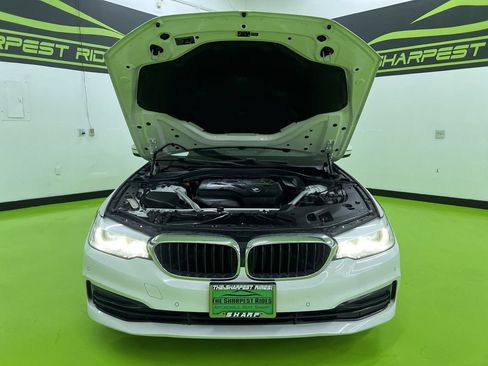 Used 2020 BMW 530i w/ Convenience Package RWD image 4
