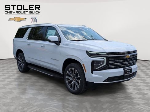 New 2026 Chevrolet Suburban High Country AWD/4WD image 4