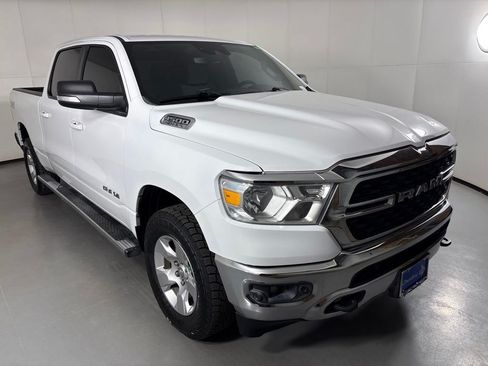 Used 2022 RAM 1500 Big Horn AWD/4WD image 2