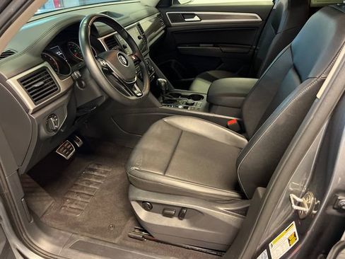 Used 2020 Volkswagen Atlas SE w/ Towing Package AWD/4WD image 7