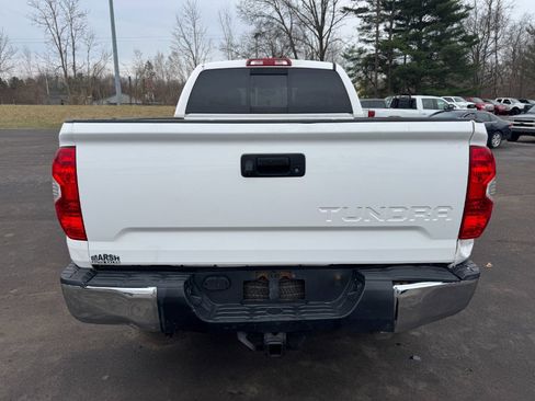 Used 2016 Toyota Tundra SR5 AWD/4WD image 4