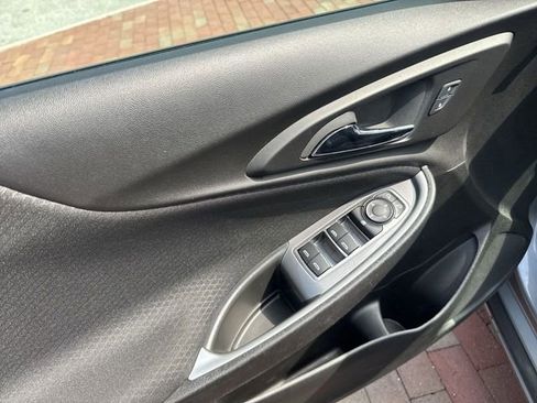 Used 2024 Chevrolet Malibu LT image 13