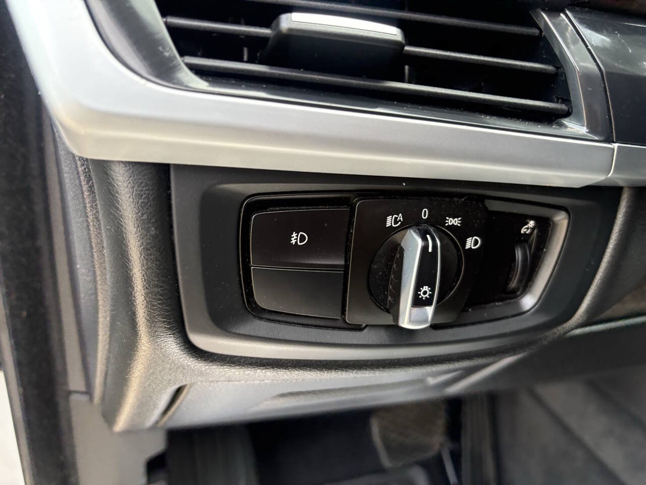 Used 2015 BMW X5 xDrive35i AWD/4WD image 40