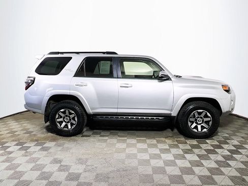 Certified 2020 Toyota 4Runner TRD Off-Road Premium w/ Moonroof Package image 9