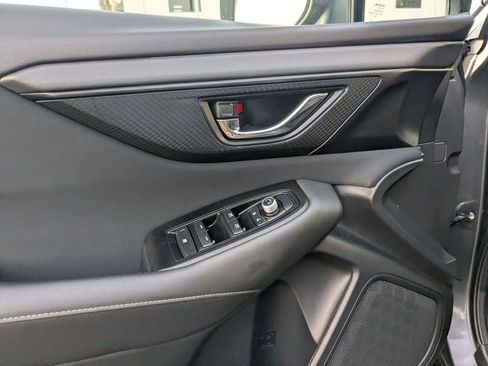 Used 2025 Subaru Outback Premium image 15