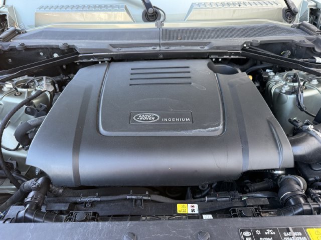 Used 2024 Land Rover Defender 110 S AWD/4WD image 33