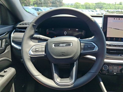 Used 2023 Jeep Compass High Altitude AWD/4WD image 20