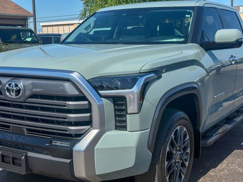 Used 2024 Toyota Tundra Limited w/ Power Package AWD/4WD image 8