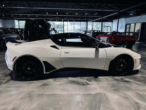 Used 2020 Lotus Evora RWD image 6