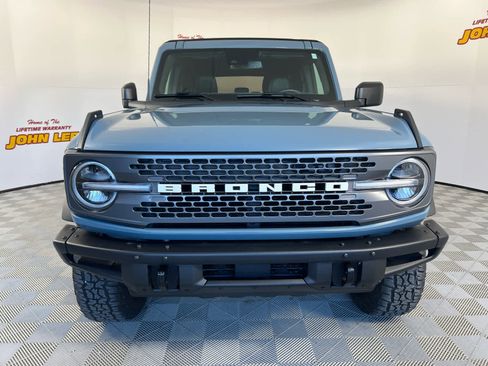 Used 2021 Ford Bronco Badlands image 8