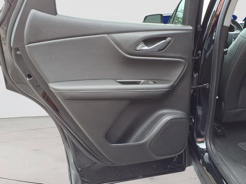 Used 2024 Chevrolet Blazer LT w/ LPO, Black Grille Bar Package FWD image 25