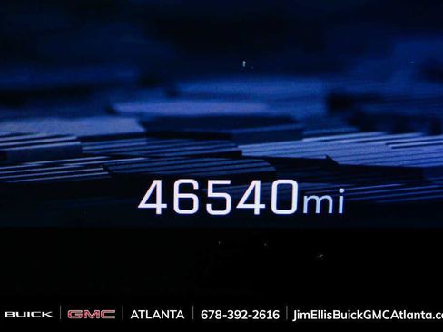 Used 2025 Chevrolet Tahoe LT AWD/4WD image 8
