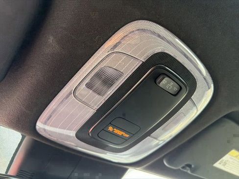 Used 2025 Hyundai Elantra Sport image 23