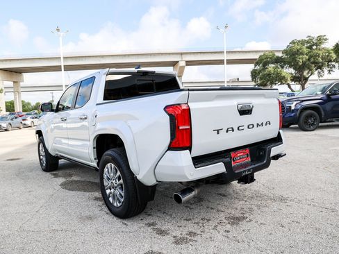 Certified 2024 Toyota Tacoma Limited w/ Limited Package (LT) AWD/4WD image 9