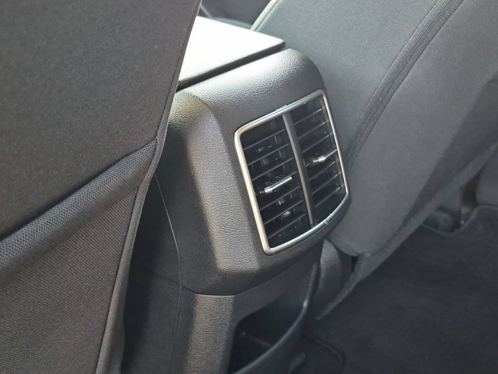 Certified 2025 Kia Sportage LX AWD/4WD image 21