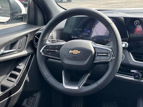 New 2026 Chevrolet Equinox LT FWD image 7