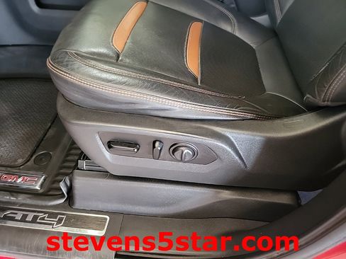 Used 2021 GMC Sierra 1500 AT4 w/ AT4 Preferred Package image 13