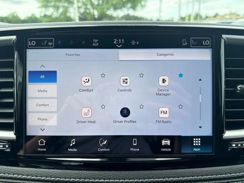 New 2027 Chrysler Pacifica Select AWD/4WD image 45