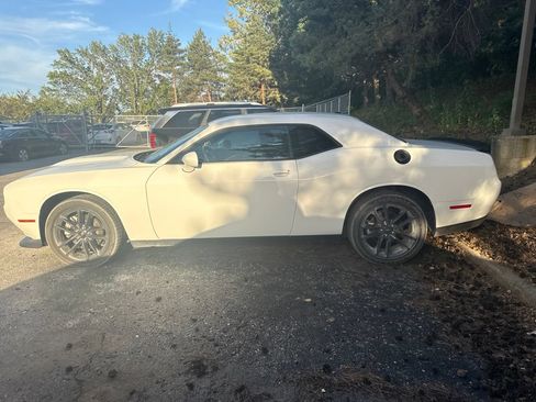 Used 2022 Dodge Challenger GT w/ Blacktop Package AWD/4WD image 6