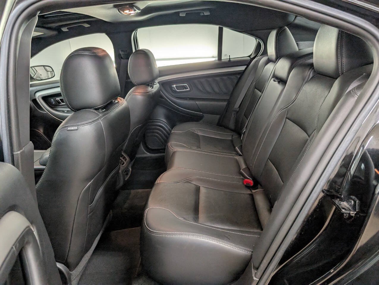 Used 2014 Ford Taurus SEL w/ Equipment Group 201A AWD/4WD image 14