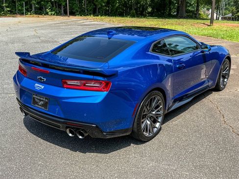 Used 2017 Chevrolet Camaro ZL1 RWD image 32