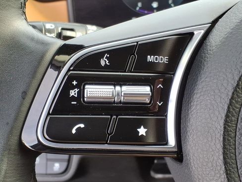 Used 2024 Kia Seltos EX image 22