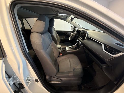 Used 2023 Toyota RAV4 XLE image 26