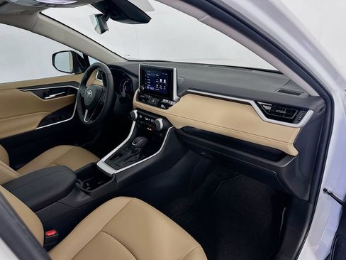 Certified 2023 Toyota RAV4 XLE Premium image 29