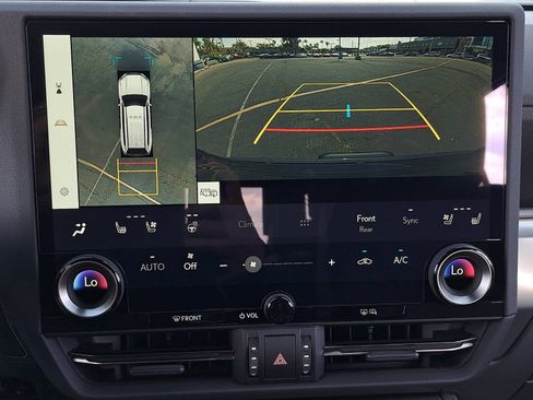 Used 2026 Lexus GX 550 w/ Accessory Package (31) AWD/4WD image 26