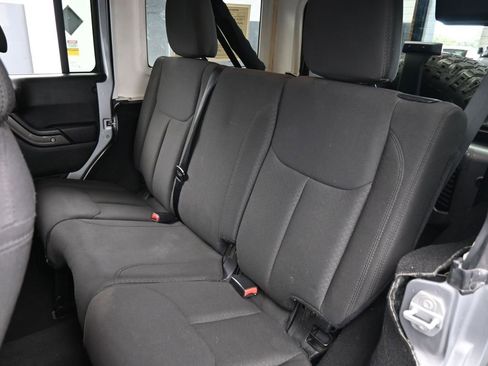 Used 2016 Jeep Wrangler Unlimited Sport w/ Quick Order Package 24S image 30