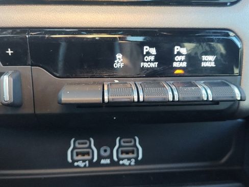 Used 2025 RAM 1500 Big Horn image 23