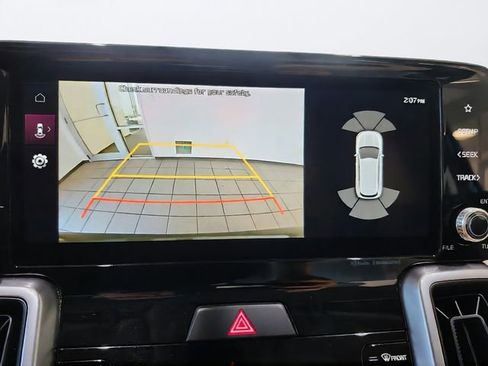 Certified 2023 Kia Sorento EX AWD/4WD image 15