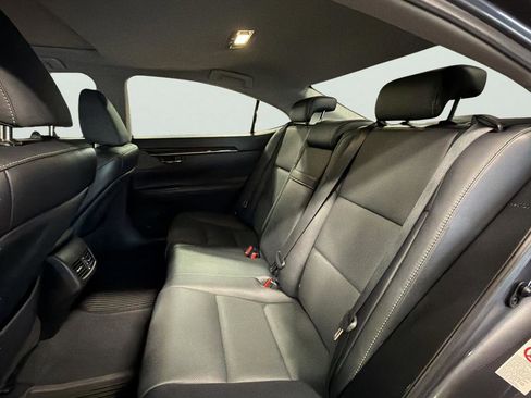 Used 2017 Lexus ES 350 350 w/ Navigation System Package image 36