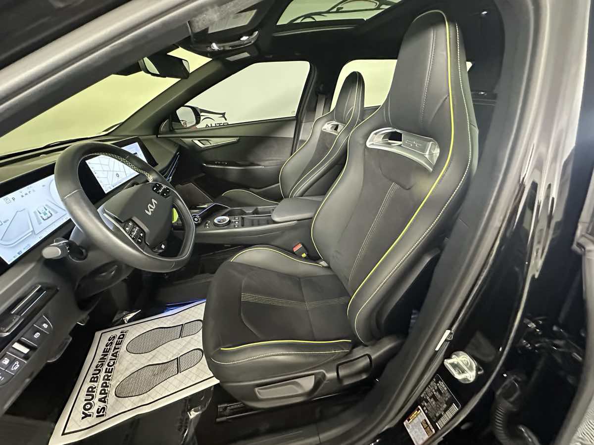 Used 2024 Kia EV6 GT AWD/4WD image 25