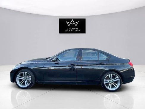 Used 2013 BMW 335i Sedan RWD image 3