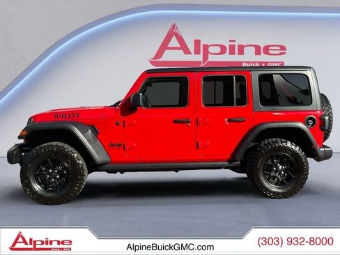 Used 2025 Jeep Wrangler Unlimited Sport AWD/4WD image 2