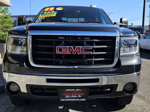 Used 2009 GMC Sierra 2500 SLT w/ SLT Convenience Package AWD/4WD image 6