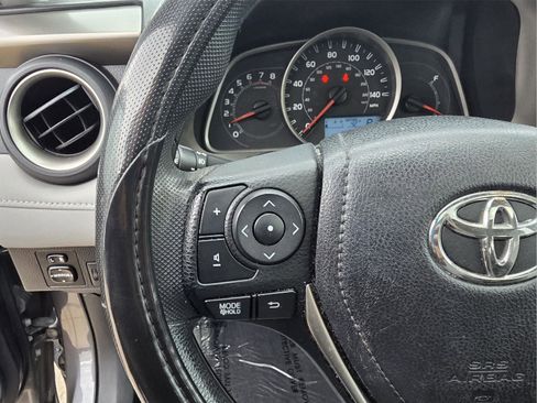 Used 2014 Toyota RAV4 XLE image 21