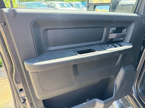 New 2026 RAM 2500 Tradesman AWD/4WD image 17