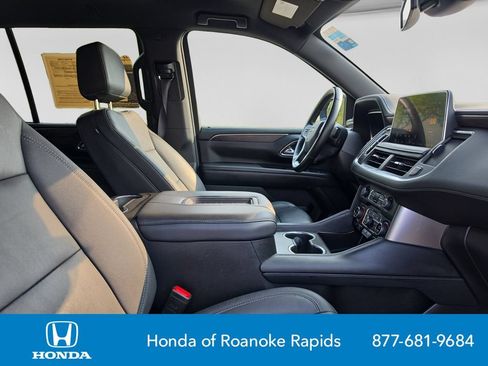 Used 2024 Chevrolet Tahoe LT RWD image 17