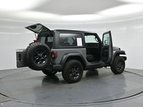 Used 2023 Jeep Wrangler Willys image 6