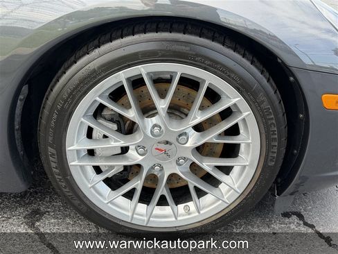 Used 2009 Chevrolet Corvette Coupe w/ Preferred Equipment Group RWD image 21