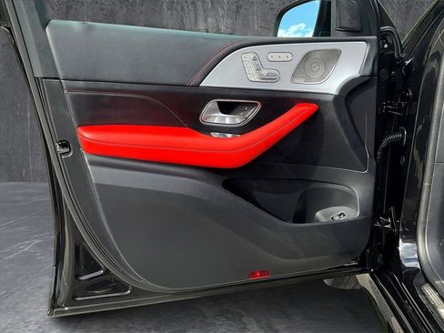 Used 2024 Mercedes-Benz GLE 53 AMG GLE 53 AMG image 17