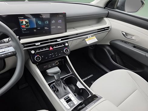 New 2026 Hyundai Tucson SEL image 17