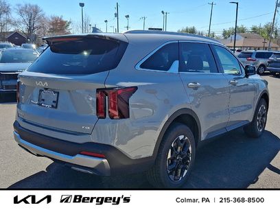 New 2026 Kia Sorento S w/ S Panoramic Sunroof Package
