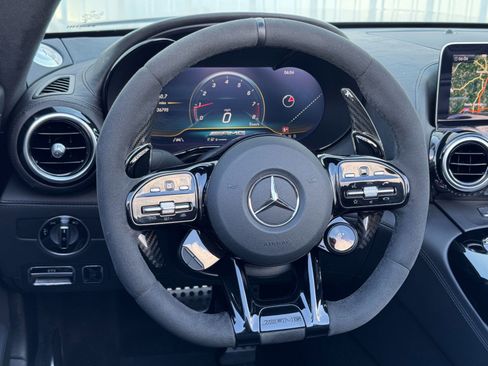 Used 2020 Mercedes-Benz AMG GT R image 22